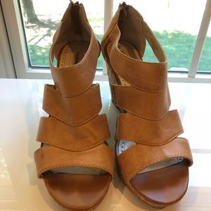Tan Adrienne Vittadini cork wedge